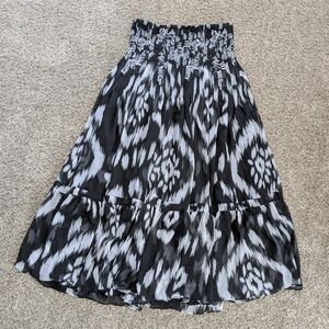 White House Black Market WHBM Black and White Patterned Women's Strapless Dress
